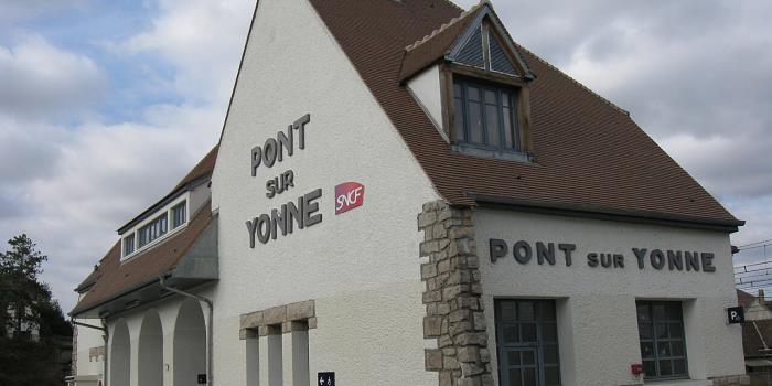 Gare de Pont-sur-Yonne